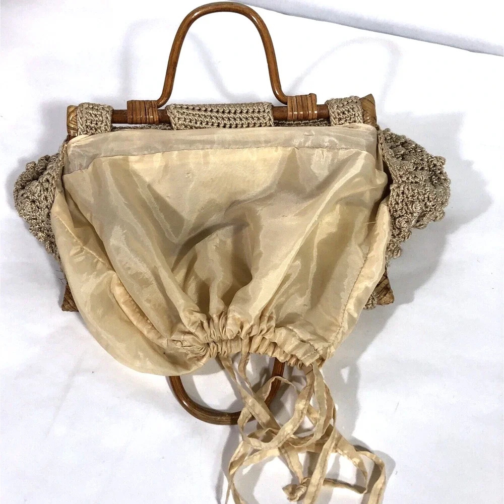 Vintage Crochet Wood Handle Handbag Tan Bauble Bubbles Lined Retro Neutral Beige